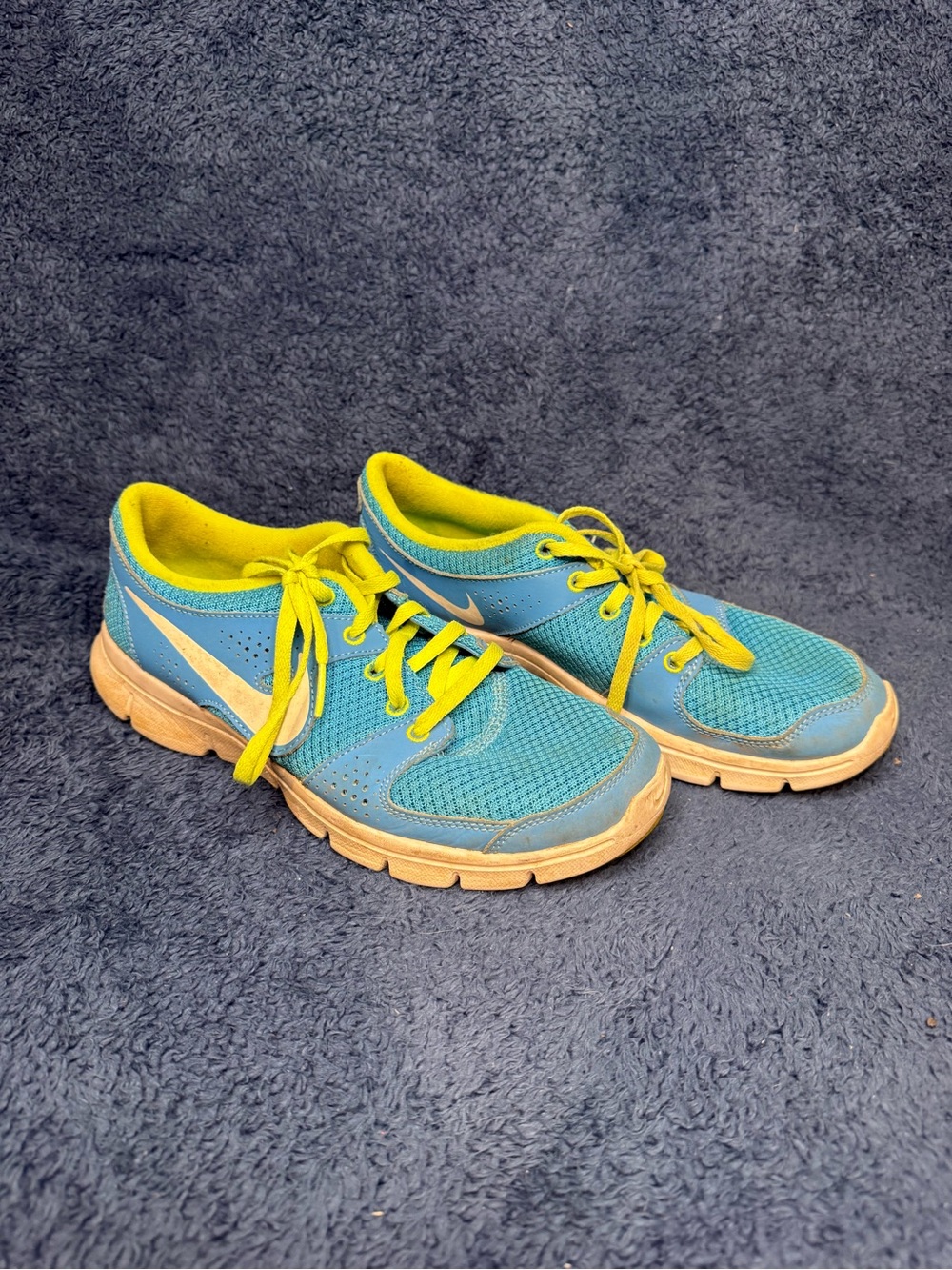Nike Neon Blue and Yellow Running Shoes